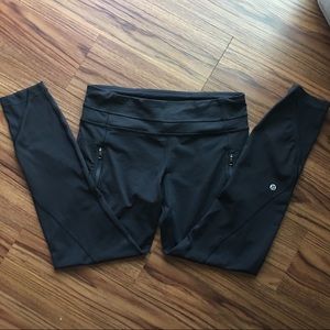 LULULEMON 7/8 25” inseam legging, size 8